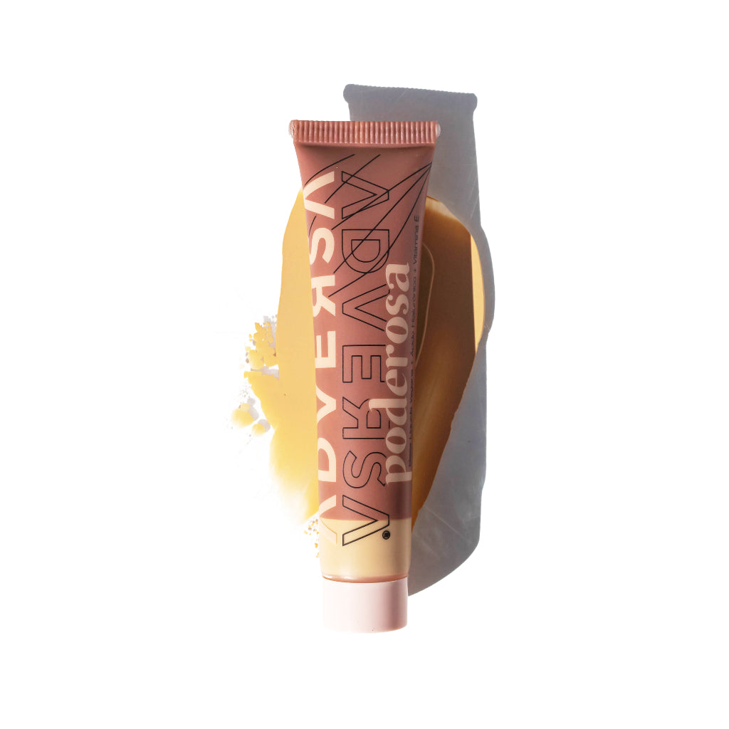 BASE LIQUIDA MATTE VEGANA ADVERSA PODEROSA