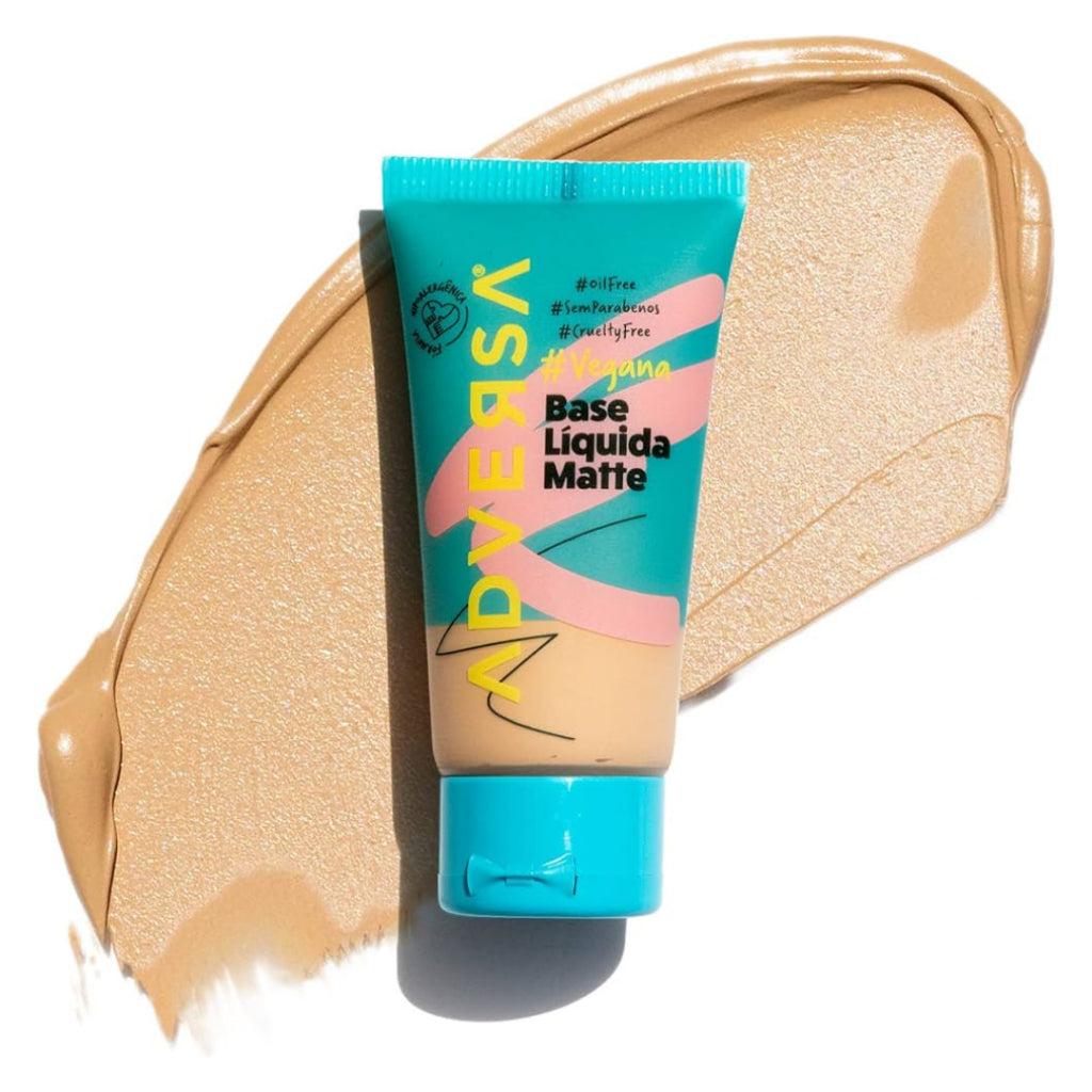 Adversa Base Líquida de Maquiagem Matte Vegana
